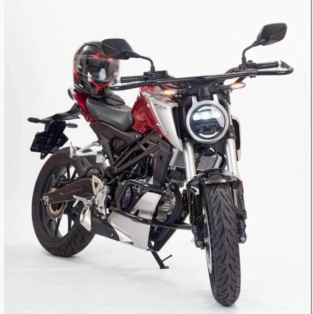 Honda CB125R õppemootorratas